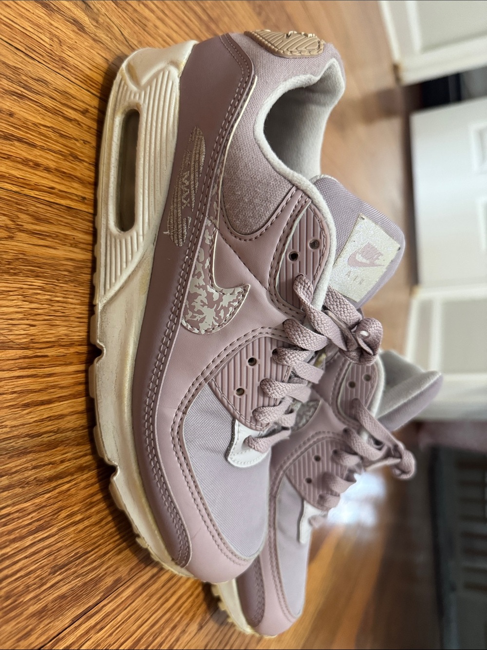 Nike Women’s Lavender/Pearl Air Max Style Sneaker